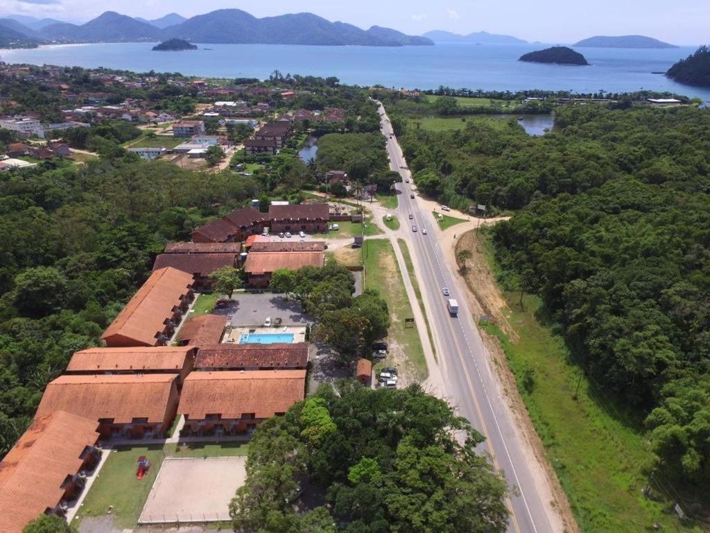 Apt Studio Maranduba Ville 1 Apartamento Ubatuba Exterior foto